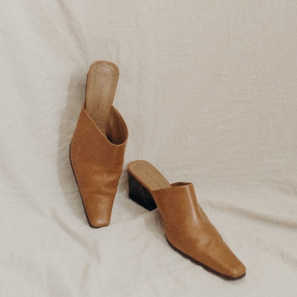 Enzo Angiolini Shoes - Vintage Enzo Angiolini Leather Heel Mules